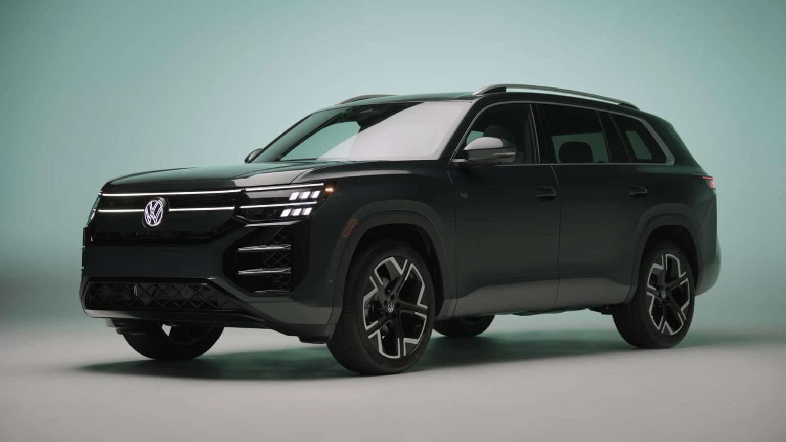 Volkswagen Explains Why The New Atlas Looks Different Than China’s Teramont