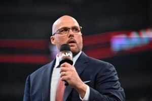Adam Pearce shares important PSA following WWE RAW