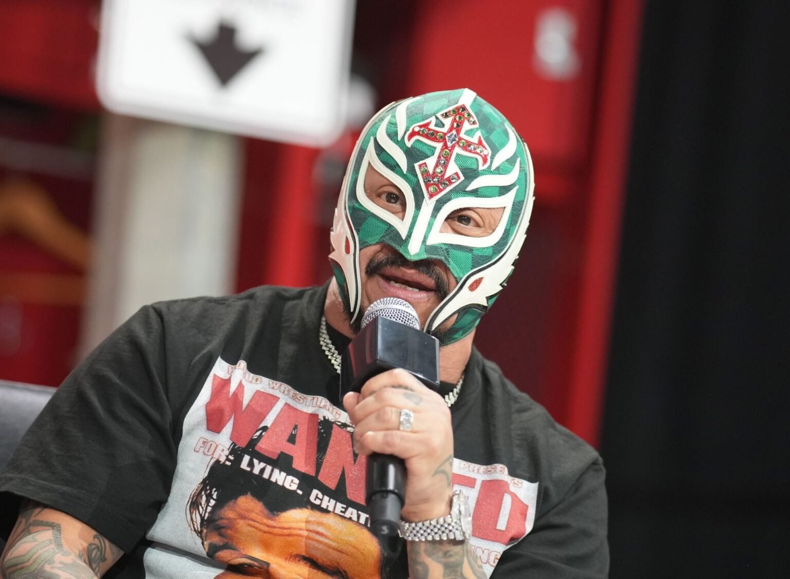 “I don’t want to be the next Rey Mysterio” – WWE Superstar doubles down on his stance
