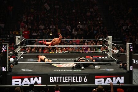 “I don’t like seeing it” – Former WWE Universal Champion reflects on career-changing injury