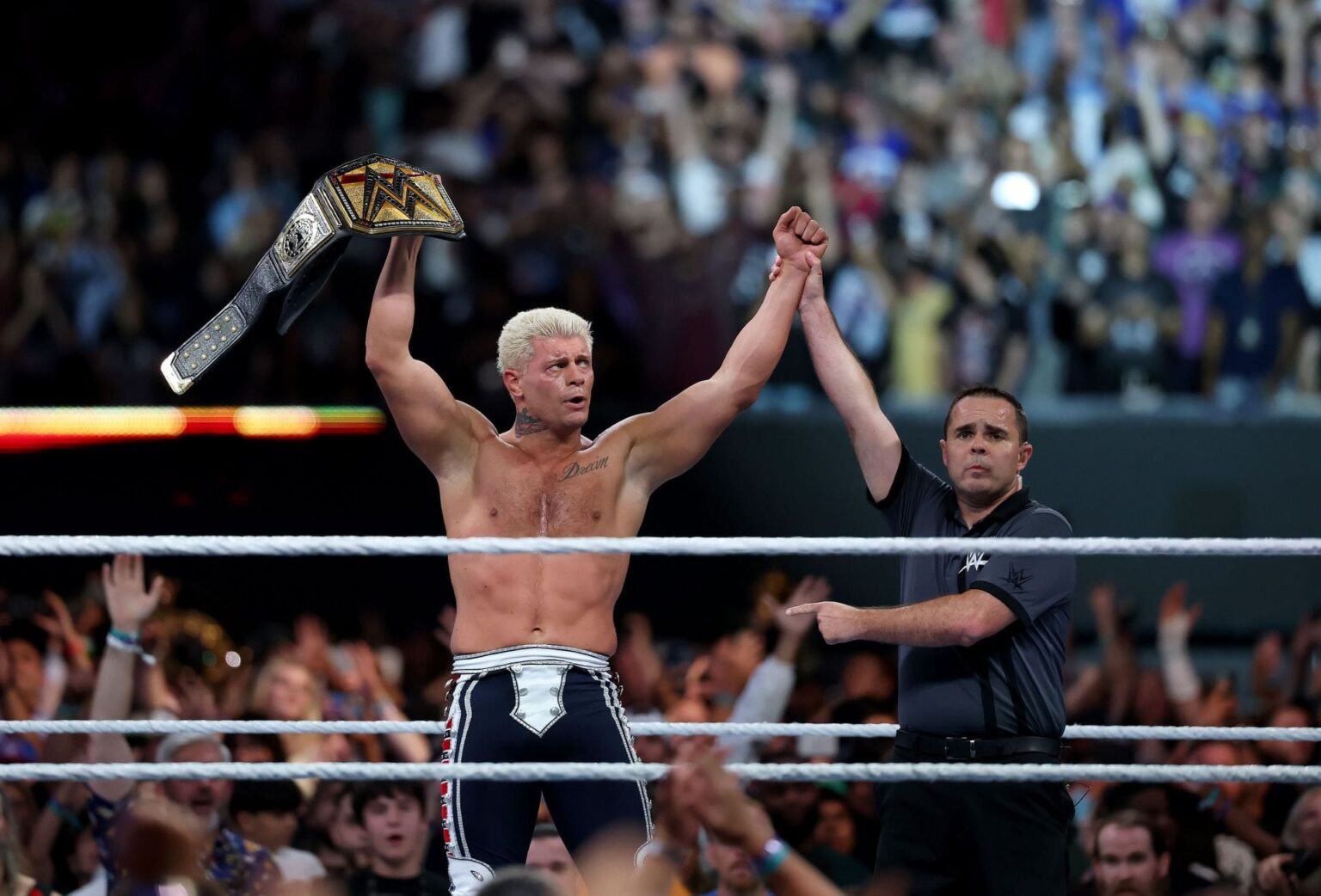 4 Things that may happen if Cody Rhodes dethrones CM Punk at WWE SummerSlam 2026