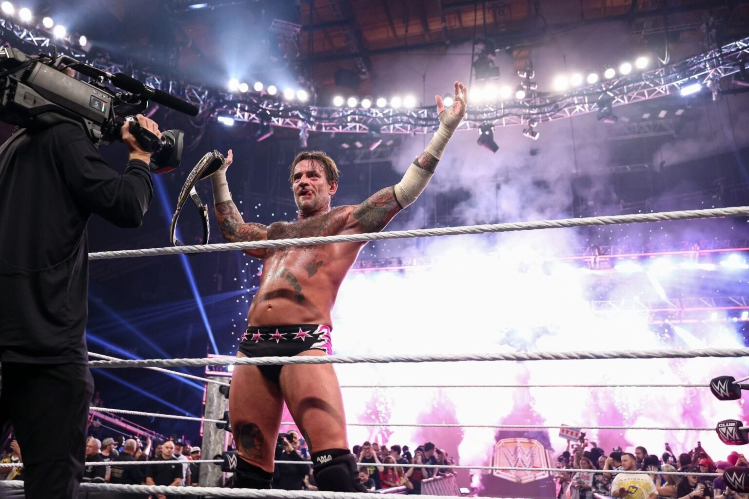 Why CM Punk defeated Sami Zayn for the Undisputed WWE Championship on RAW revealed by veteran