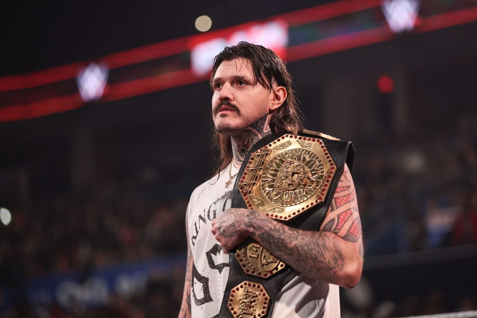 4 Signs WWE has given up on Dominik Mysterio