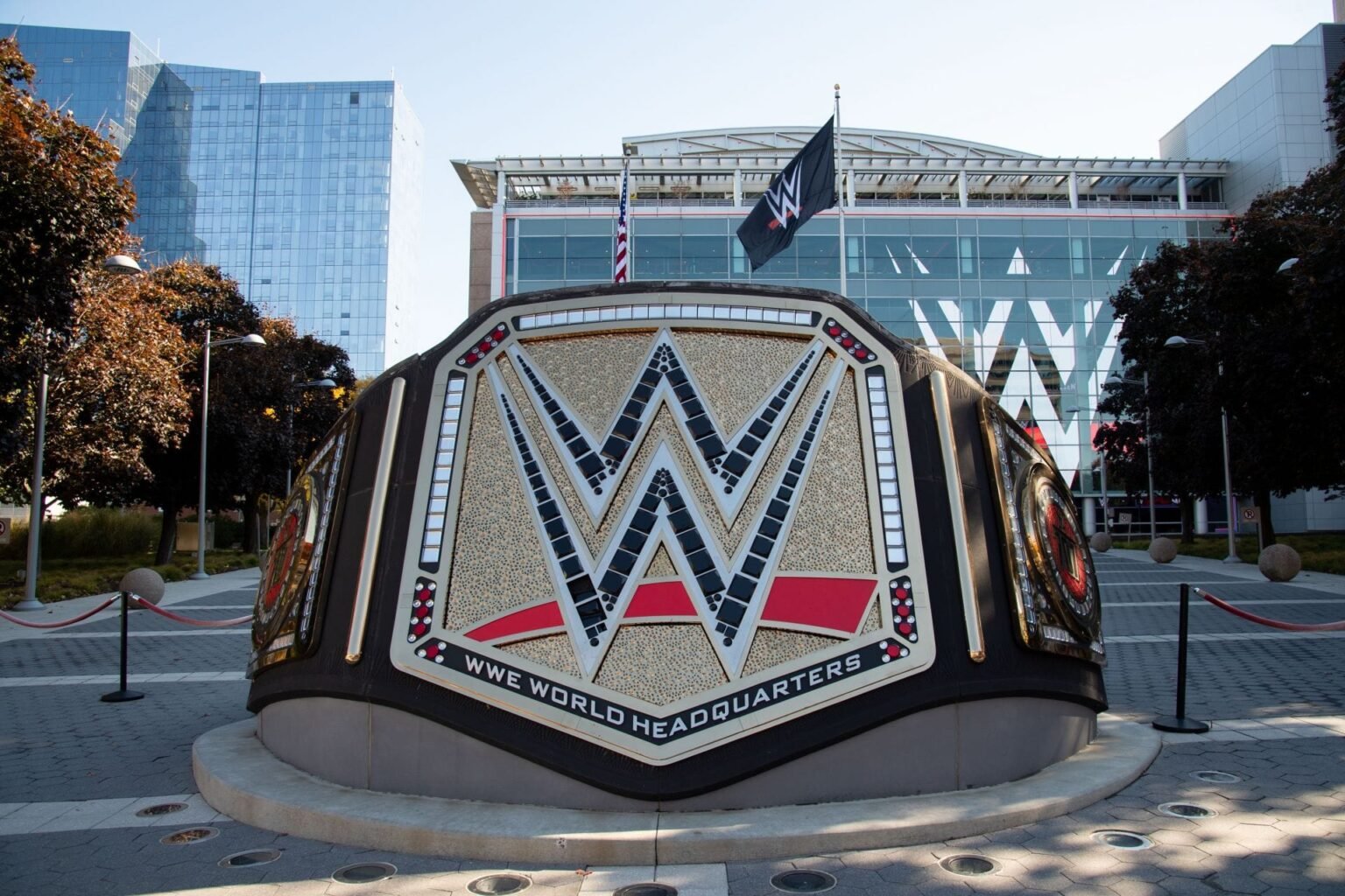 Former WWE World Champion embarrassed on NXT