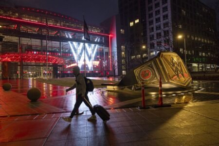 7-Time WWE Champion Subtly Confirms He is Unhappy With His Booking on SmackDown