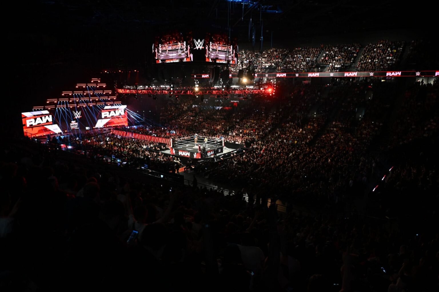 BREAKING: World Heavyweight Champion Suddenly Stripped Of Title In Disciplinary Action – The Beloved Wrestler Is Suspended