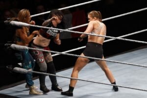 WWE legend Mickie James cooks Gunther with blunt insult