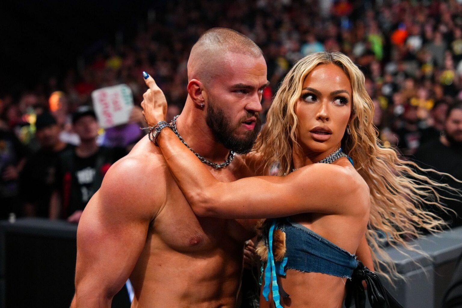 “They don’t even like each other” – WWE star on Austin Theory and Maxxine Dupri