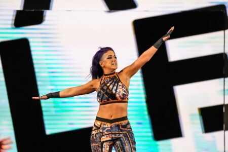 “Miss me” – Bayley sends message to former WWE champion