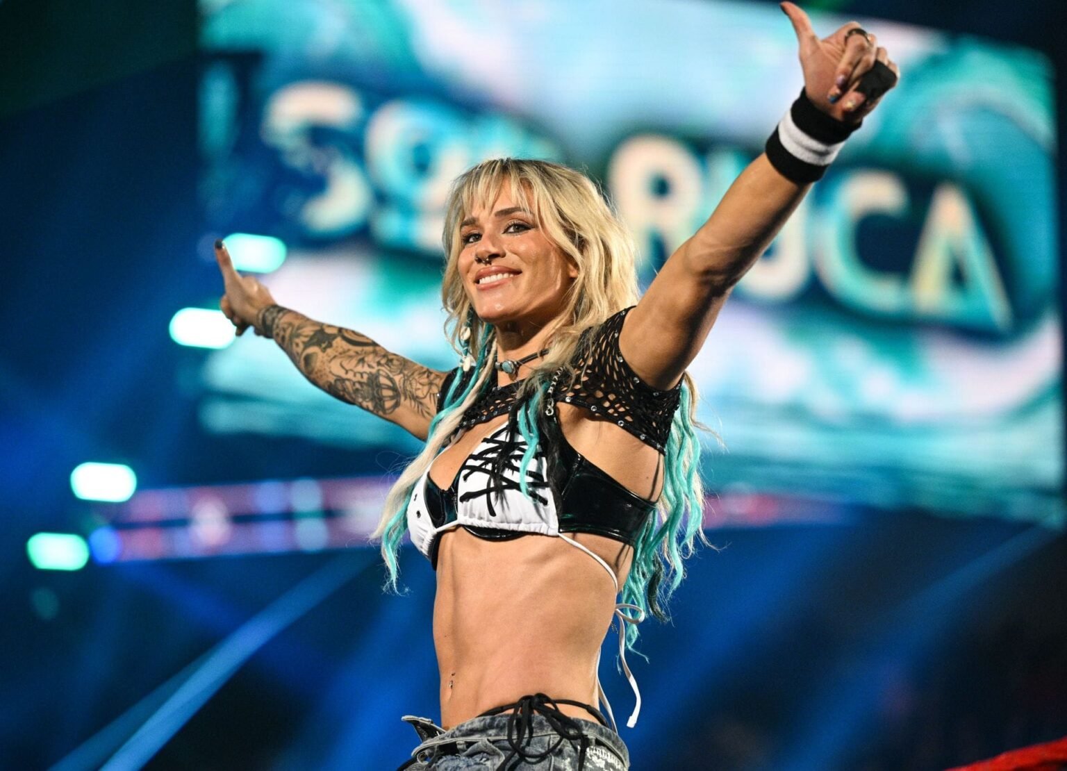 Former World Champion Revealed As Sol Ruca’s Mystery Partner – Emerges Victorious Against the Judgment Day