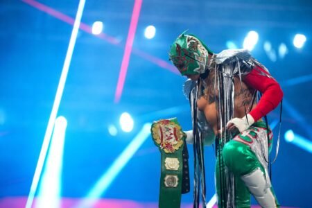Rey Fenix defeats rising star to advance in the tournament to challenge Roman Reigns
