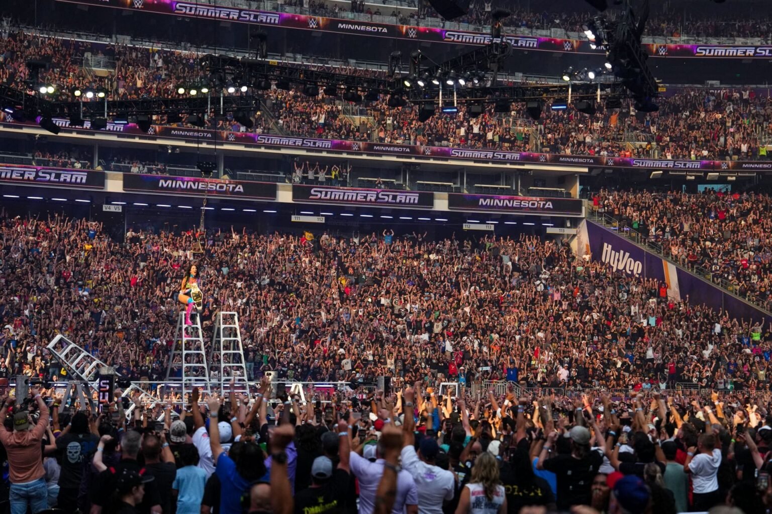 “I’m talking sh*t” – Female WWE star admits to being blacked out during her entrance