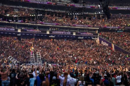 “I’m talking sh*t” – Female WWE star admits to being blacked out during her entrance