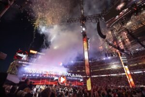 BREAKING: Major WWE star officially announces engagement