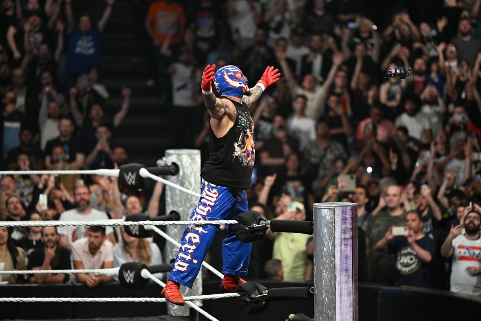 Rey Mysterio’s daughter Aalyah makes her official WWE debut at recent live event