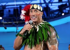 5 Reasons why WWE should bring back The Rock as the leader of 946