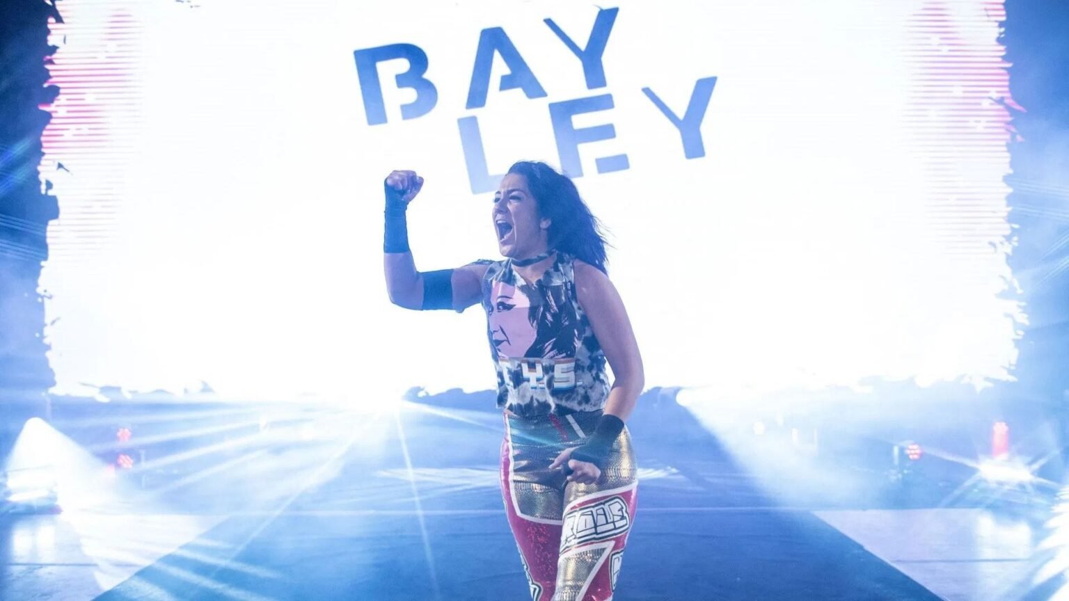 VIDEO: WWE Icon Bayley Gets Standing Ovation In First Match Back Amid AEW Rumors